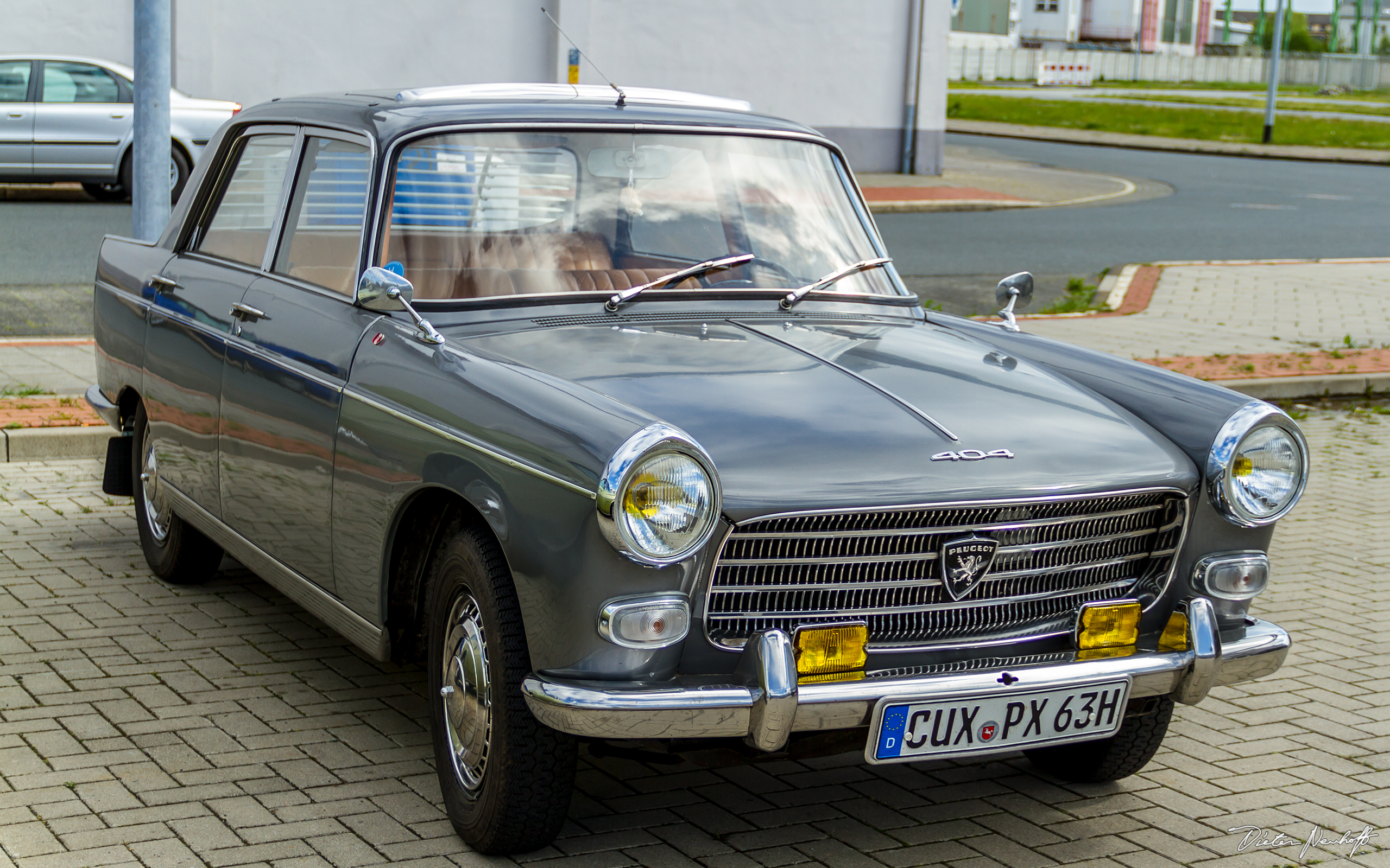 Peugeot 404 (~1963)